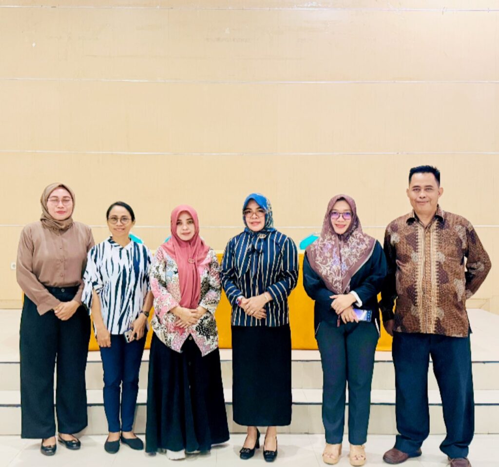 Menerima Kunjungan Kerja Kepala Dinas Pendidikan Kabupaten Bolaang Mongondow